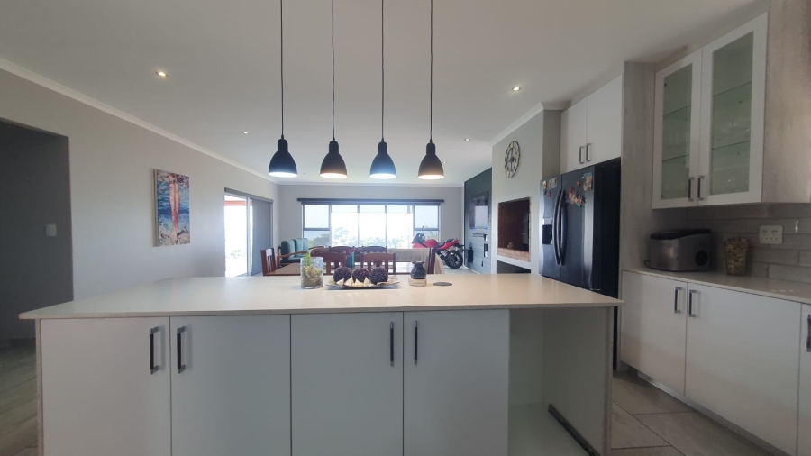 3 Bedroom Property for Sale in Brandhuis Western Cape